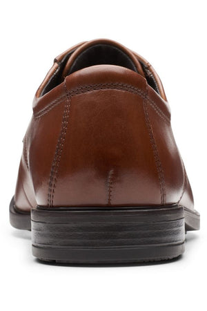 Clarks Howard Walk Dark Tan Leather