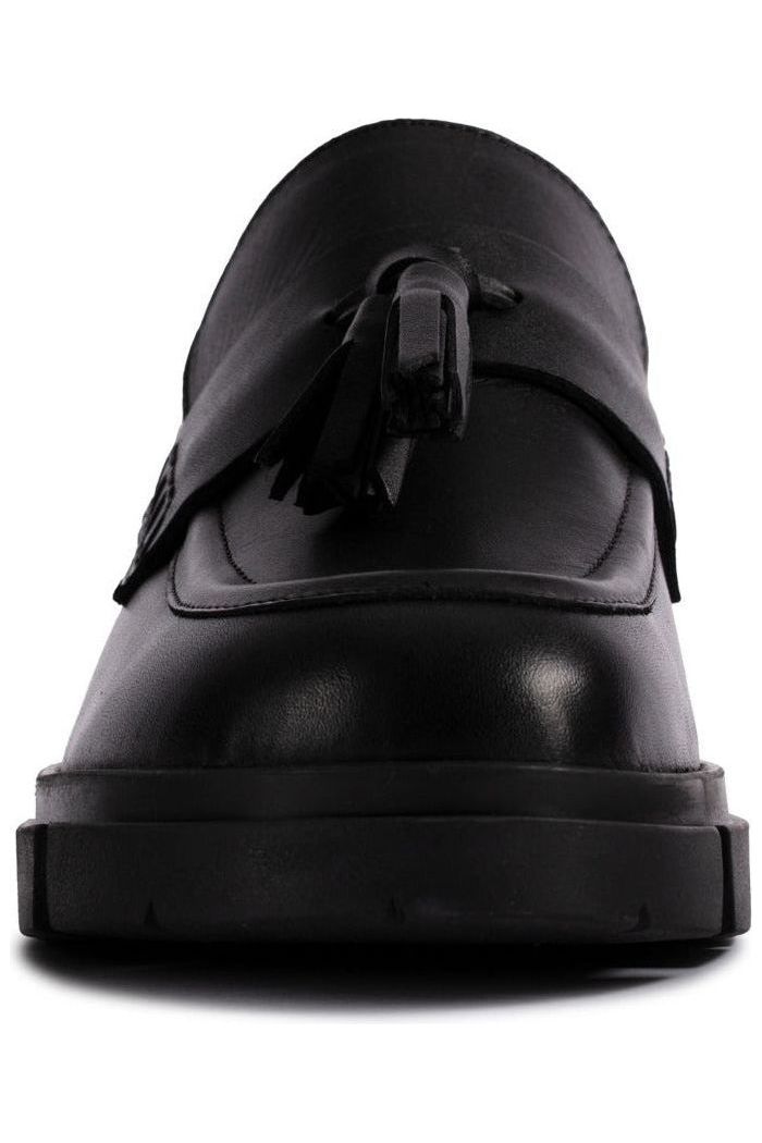 Loafer Clarks Teala z czarnej skóry 