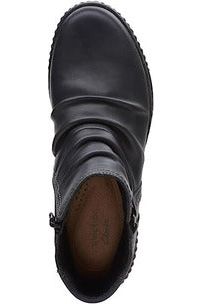 Damskie buty Clarks CarolineOrchid z czarnej skóry