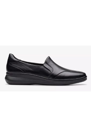 Clarks Lynell Edge black leather