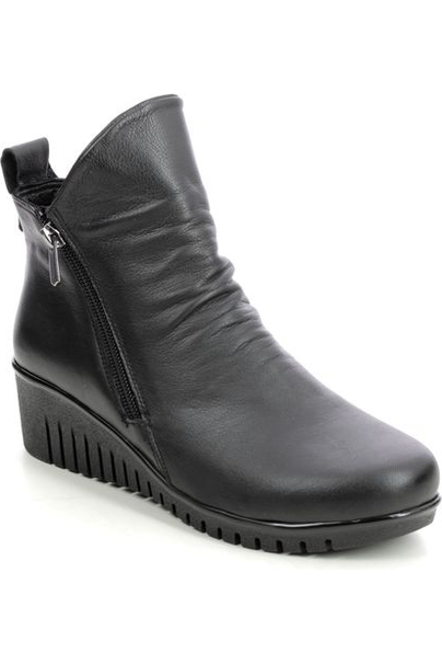 Lotus Cordelia boot in Black Leather Meeks Shoes