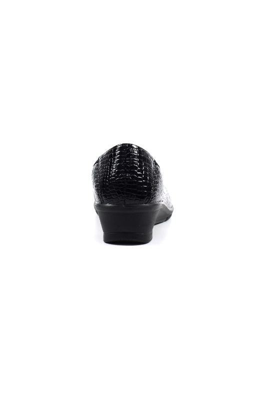 Lunar Winnie wedge shoe FLN050 in Black
