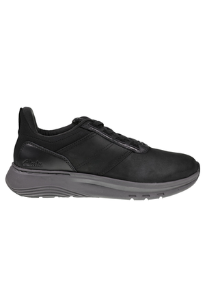 Clarks Motion Trek LX in Black leather