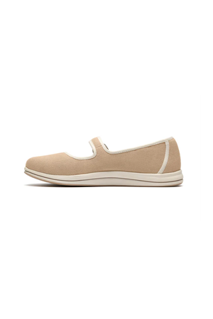 Clarks Cloudsteppers Brinkley Janey in Sand