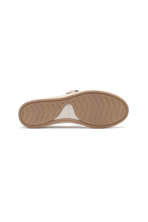Clarks Cloudsteppers Brinkley Janey in Sand