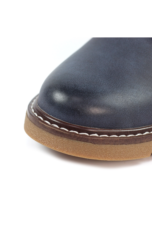 Lunar California in Navy (Wide Fit) GLB210