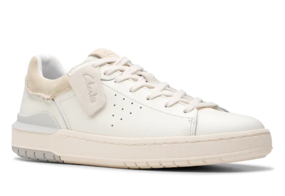 Clarks Courtlite2 Run in White leather