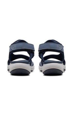 Clarks Cloudsteppers Mira Bay in Denim Blue