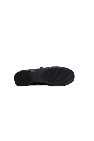 Clarks Daiss30 Bar in Black patent