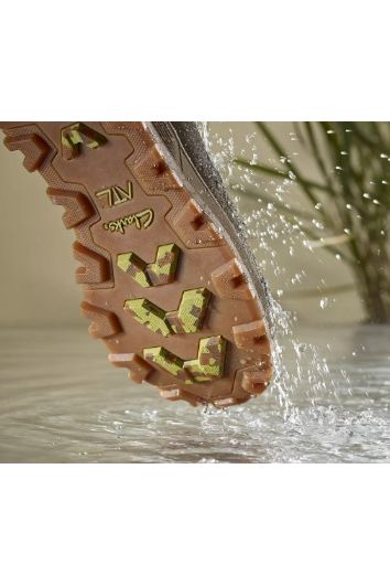 Clarks ATL Trek Run GTX olive
