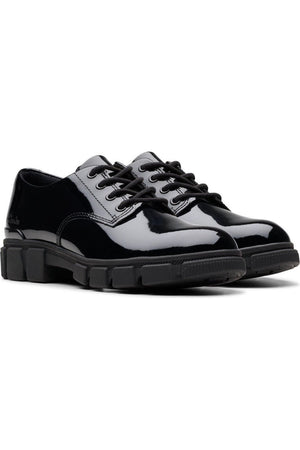 Clarks Evyn Lace Youth black patent