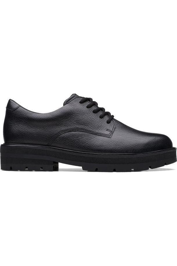 Clarks Prague Lace. Y in Black Leather