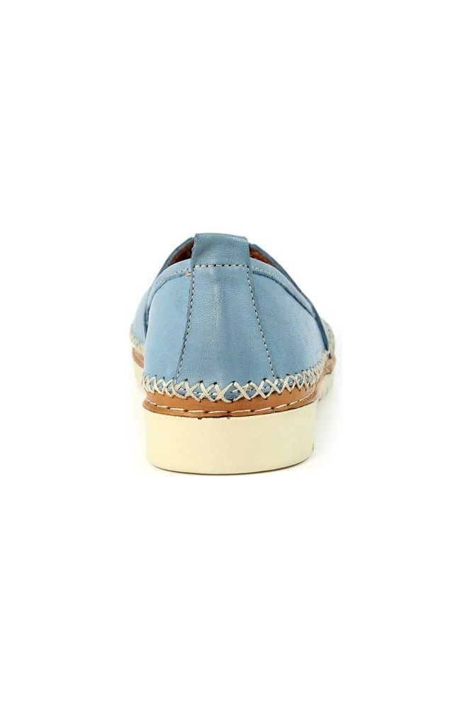 Lunar Shoes Flutter FLV027 mid blue