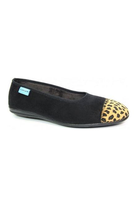 Lunar KLA 131 Jessie slipper in Black