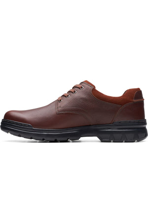 Clarks Mens Rockie WalkGTX waterproof shoe in tan leather