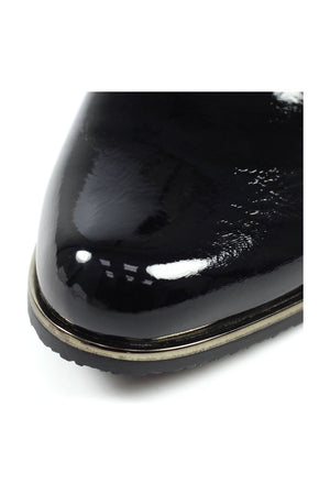 Lunar GLC 794 Violette in black patent boots