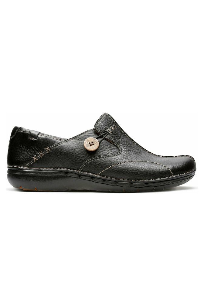 Clarks Un Loop Black