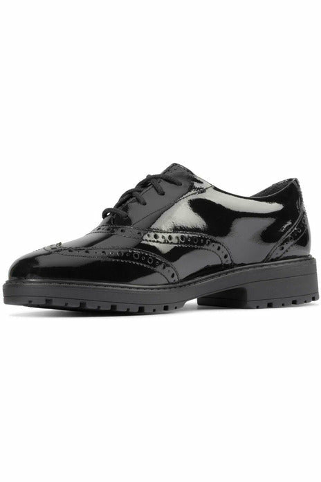 Clarks Loxham Brogue Youth black patent