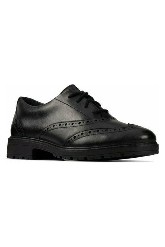 Clarks Loxham Brogue Youth black leather