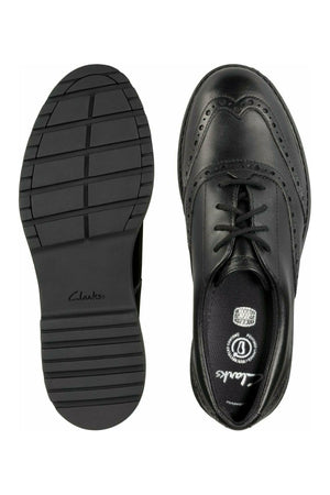 Clarks Loxham Brogue Youth black