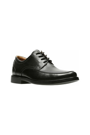 Clarks Un Aldric Park black