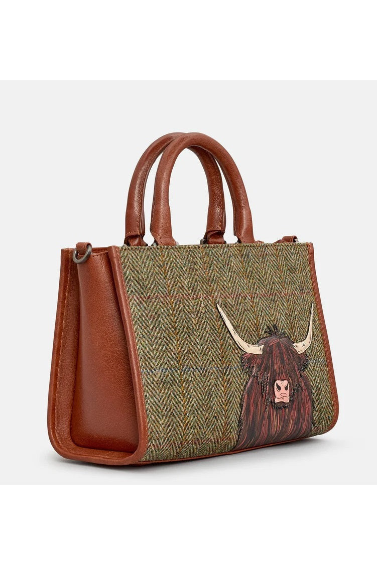 Yoshi Handbag Highland Cow Multiway Grab Bag in brown tweed
